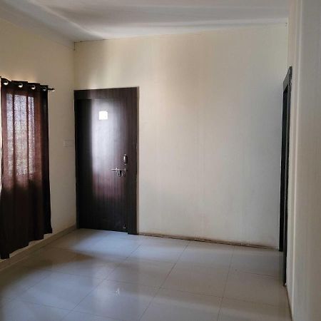 Spot On 72974 Gokul Lodge Pune Luaran gambar