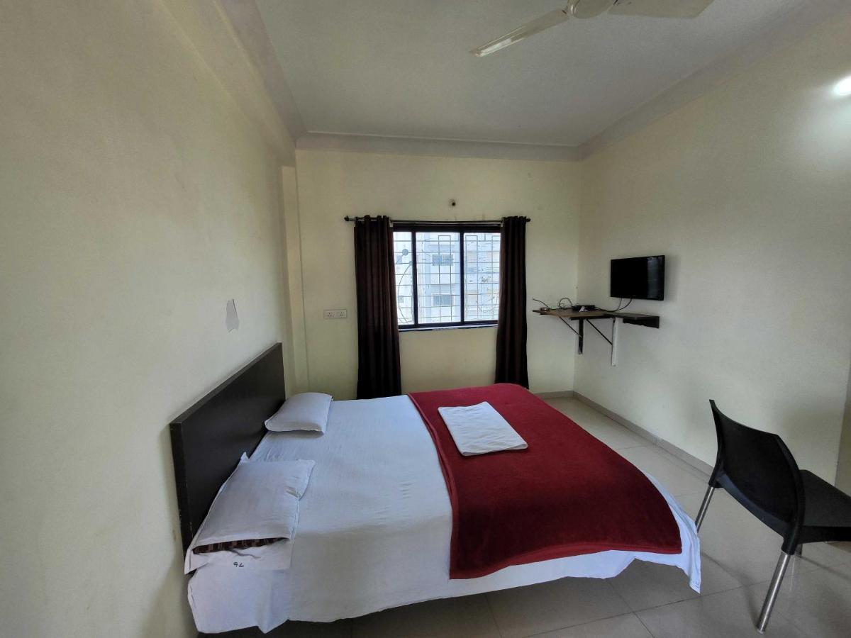 Spot On 72974 Gokul Lodge Pune Luaran gambar