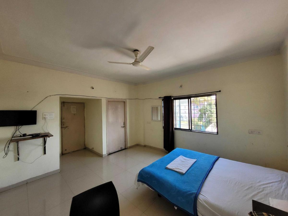 Spot On 72974 Gokul Lodge Pune Luaran gambar